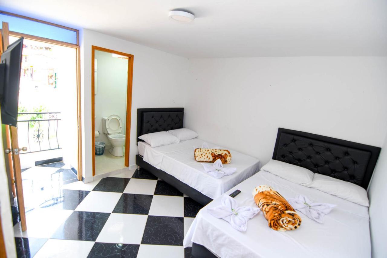 Hotel El Paisaje Guatapé Екстериор снимка