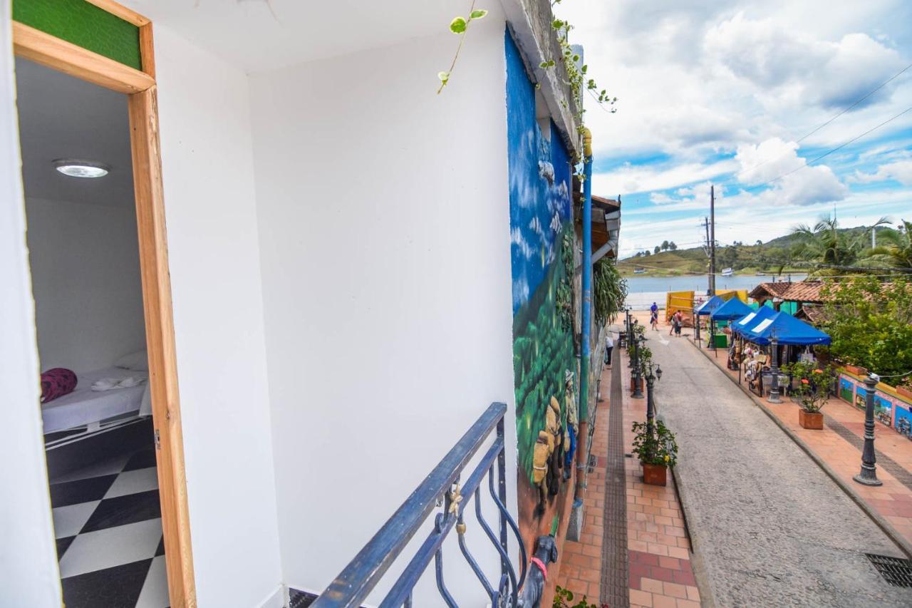 Hotel El Paisaje Guatapé Екстериор снимка